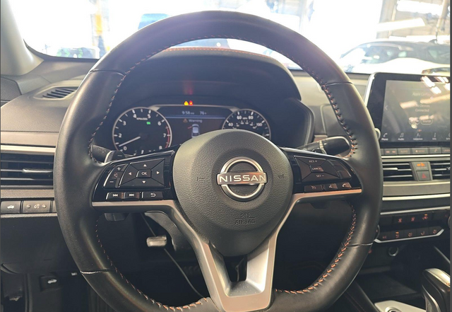 2025 Nissan Altima SR