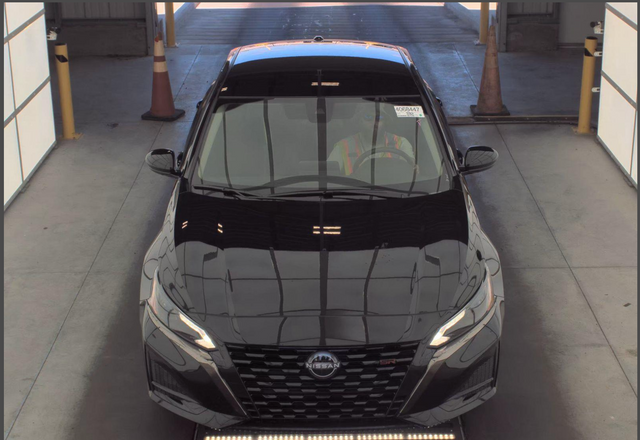 2025 Nissan Altima SR