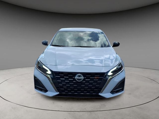 2023 Nissan Altima SR