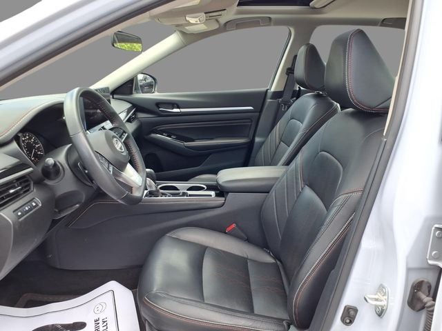2023 Nissan Altima SR