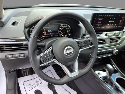 2023 Nissan Altima SR