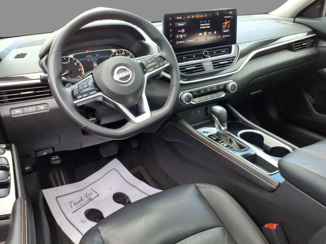2023 Nissan Altima SR