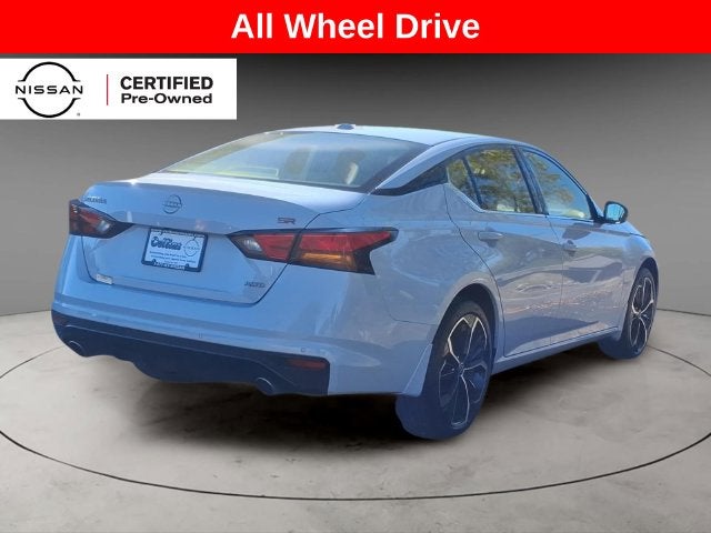 2025 Nissan Altima SR