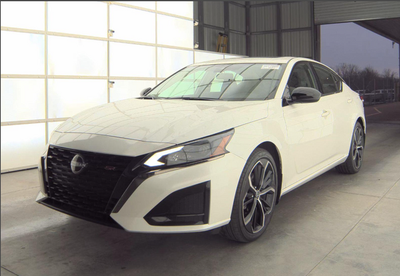 2025 Nissan Altima 2.5 SR