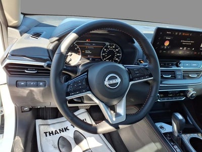 2025 Nissan Altima 2.5 SR