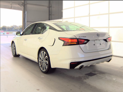 2024 Nissan Altima 2.5 SL