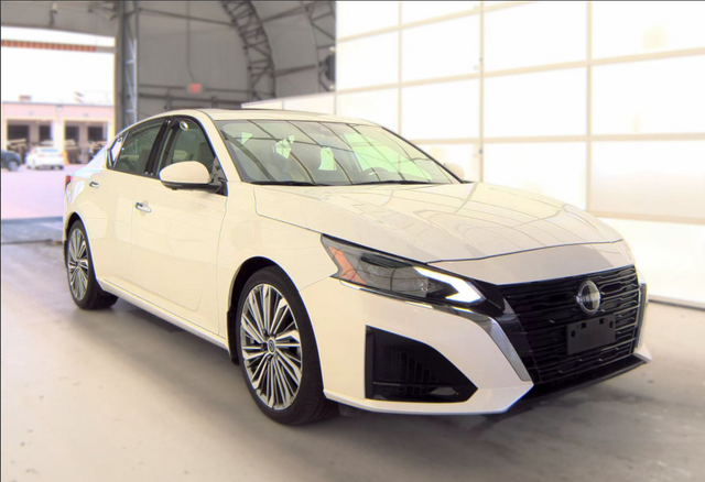 2024 Nissan Altima 2.5 SL