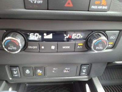 2024 Nissan Frontier Crew Cab SV