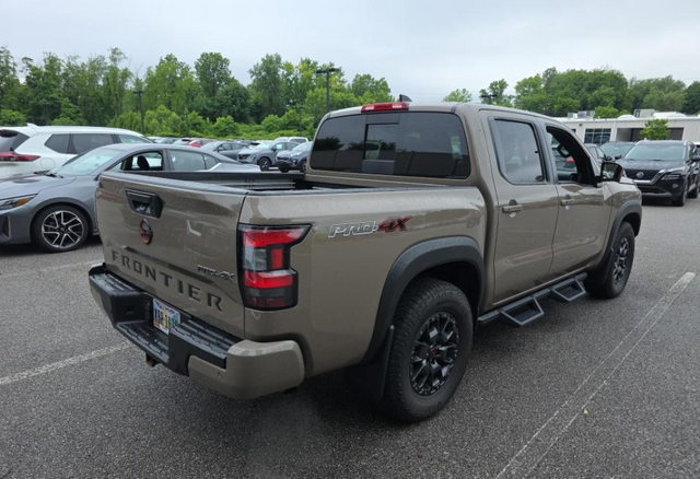 2023 Nissan Frontier Crew Cab PRO-4X®