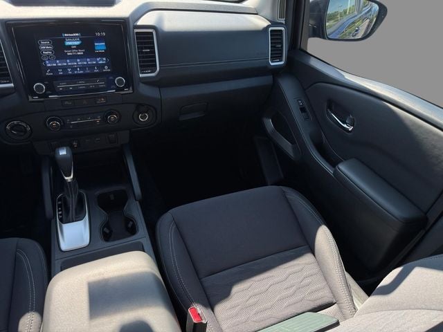 2023 Nissan Frontier Crew Cab SV