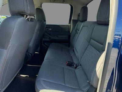 2023 Nissan Frontier Crew Cab SV