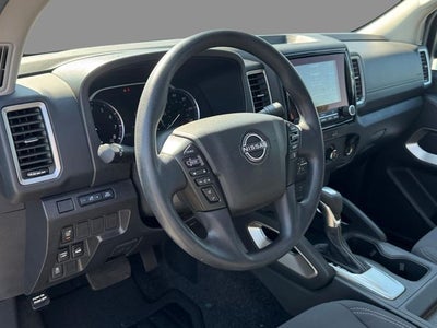 2023 Nissan Frontier Crew Cab SV