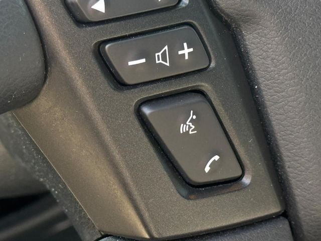 2023 Nissan Frontier Crew Cab SV