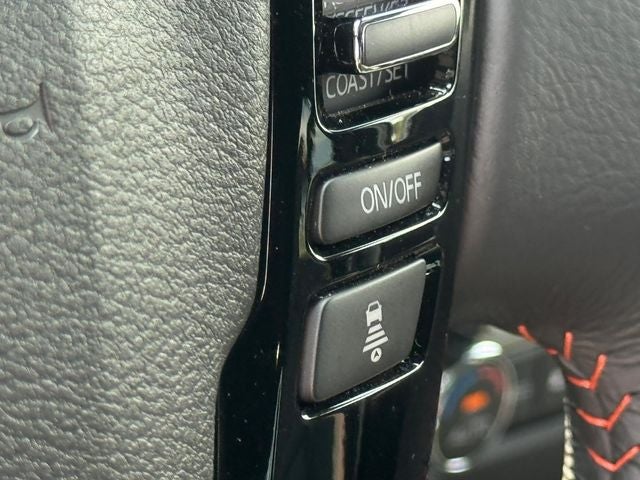 2025 Nissan Frontier Crew Cab PRO-4X®