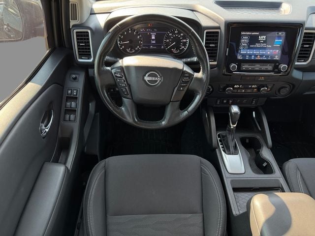 2022 Nissan Frontier Crew Cab SV