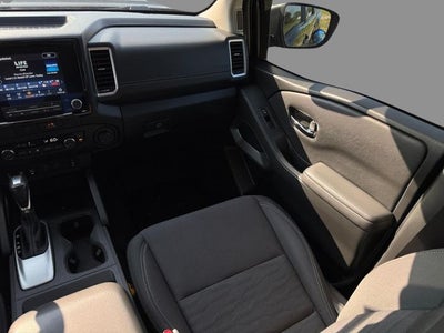 2022 Nissan Frontier Crew Cab SV