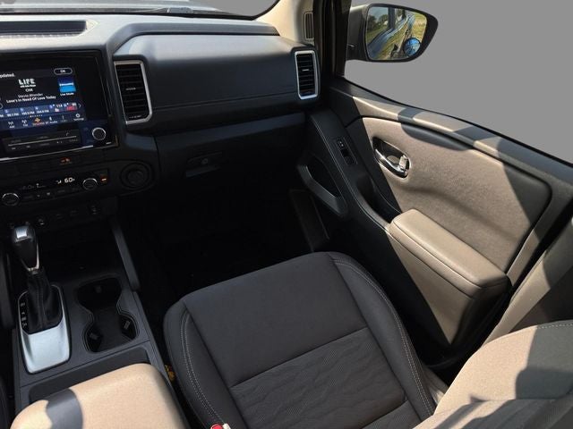 2022 Nissan Frontier Crew Cab SV