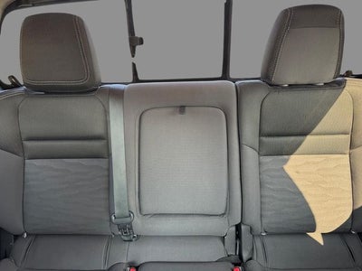 2022 Nissan Frontier Crew Cab SV