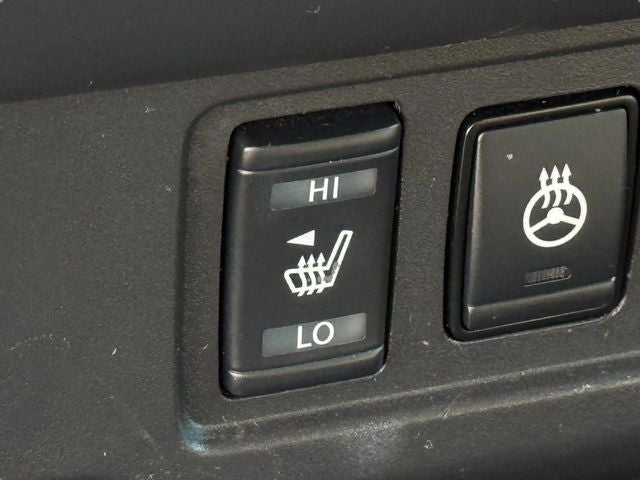 2022 Nissan Frontier Crew Cab SV
