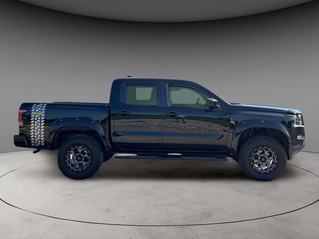 2022 Nissan Frontier Crew Cab SV