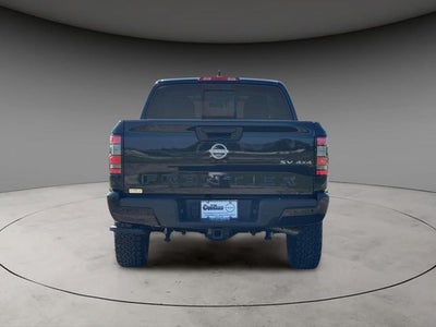 2022 Nissan Frontier Crew Cab SV