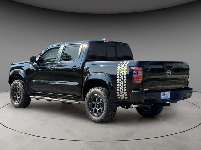 2022 Nissan Frontier Crew Cab SV