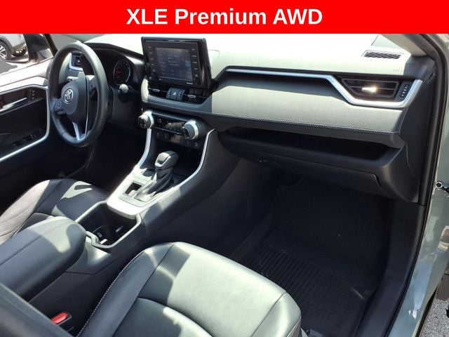 2022 Toyota RAV4 XLE Premium