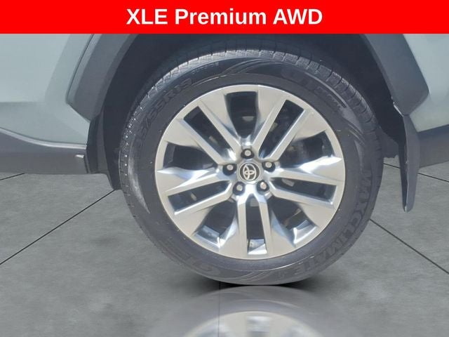 2022 Toyota RAV4 XLE Premium