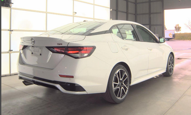 2025 Nissan Sentra SR