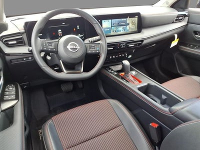 2025 Nissan Kicks SR