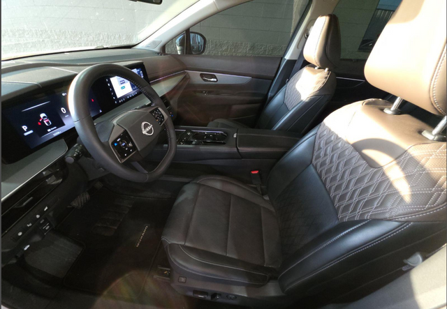2025 Nissan Murano Platinum
