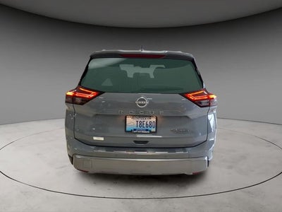 2025 Nissan Rogue SL