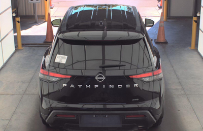 2023 Nissan Pathfinder S