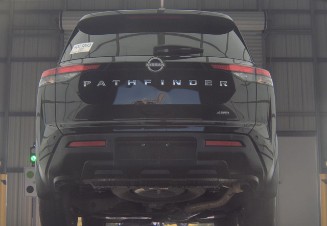 2023 Nissan Pathfinder S