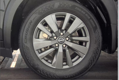 2023 Nissan Pathfinder S