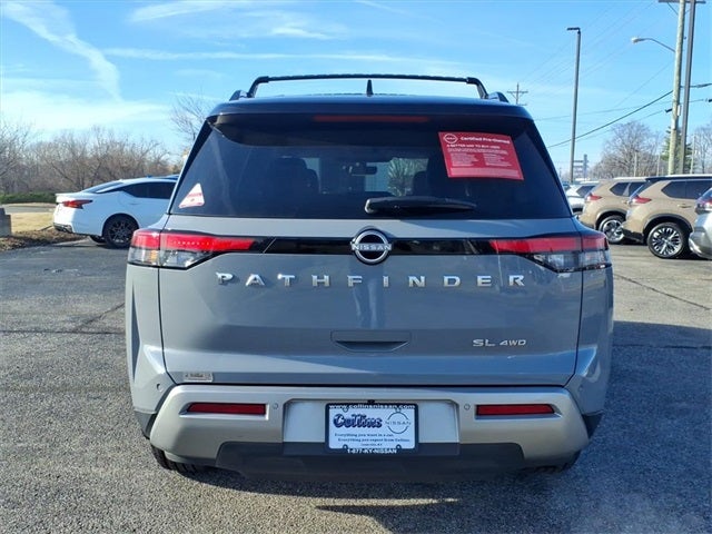 2023 Nissan Pathfinder SL