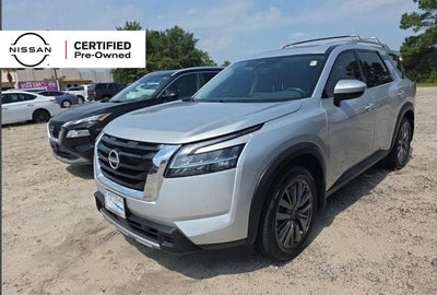 2024 Nissan Pathfinder SL