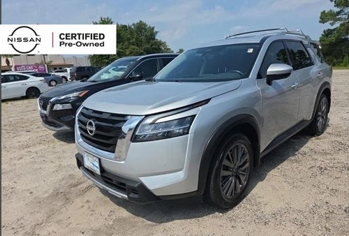 2024 Nissan Pathfinder SL