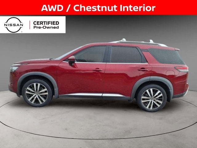 2024 Nissan Pathfinder Platinum