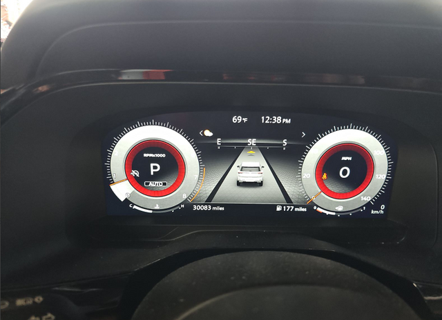 2024 Nissan Pathfinder Platinum