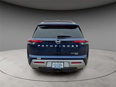 2025 Nissan Pathfinder Platinum