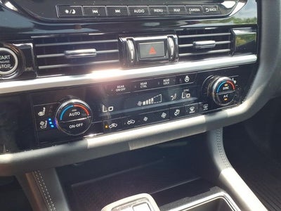 2024 Nissan Pathfinder Platinum