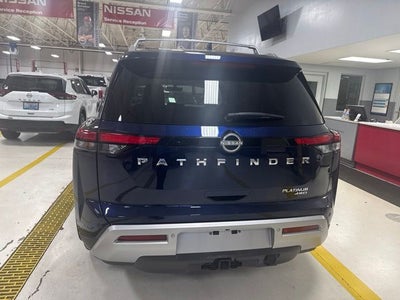 2024 Nissan Pathfinder Platinum