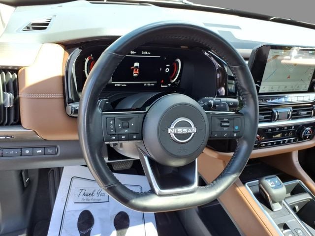 2023 Nissan Pathfinder Platinum