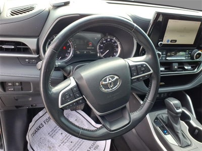2023 Toyota Highlander XLE