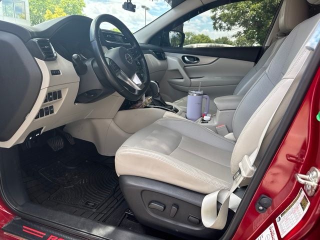 2020 Nissan Rogue Sport SL