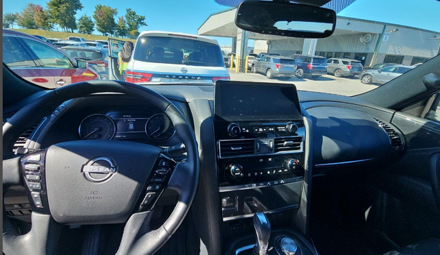 2024 Nissan Armada SL