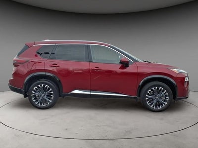 2025 Nissan Rogue Platinum