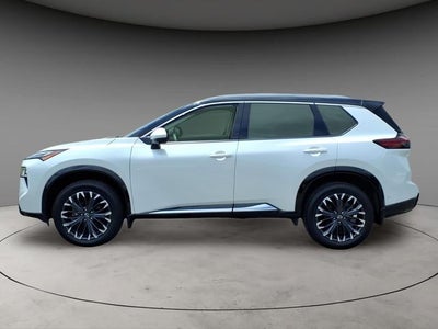 2024 Nissan Rogue Platinum
