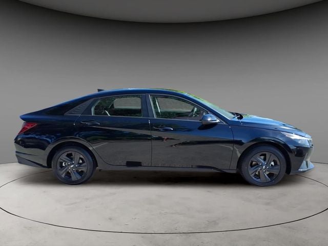 2022 Hyundai Elantra Hybrid Blue